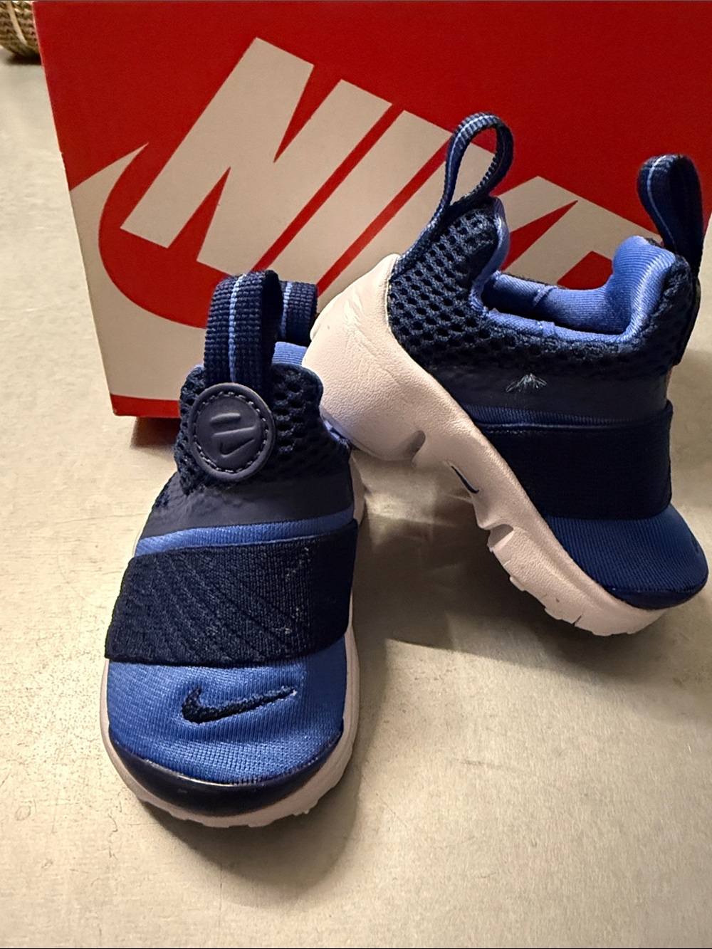 Nike Kids Navy and Royal Blue Slip-On Athletic Sneakers